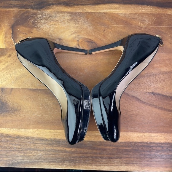 Joan & David Dawilma Patent Leather Heel in Black Size 7.5 - Picture 10 of 13
